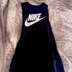 black n white nike muscle shirt